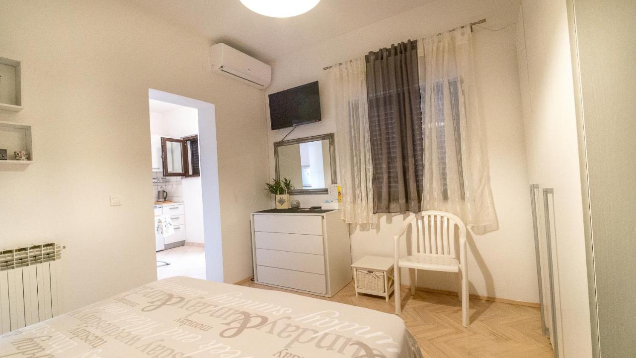 Lela 1 Apartment Bibinje Exterior foto