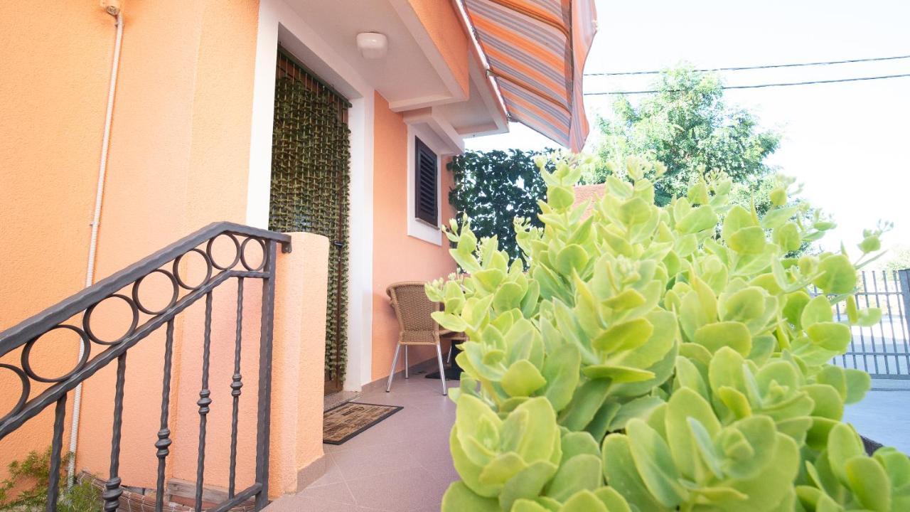 Lela 1 Apartment Bibinje Exterior foto
